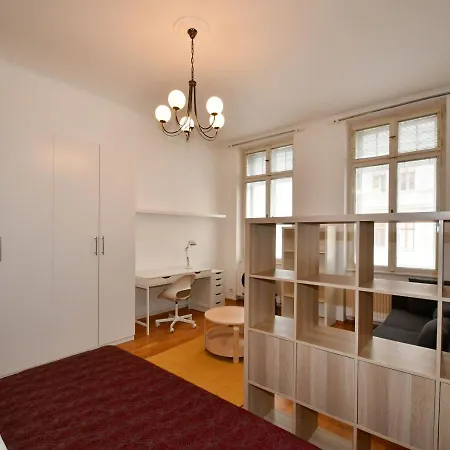 Efi Centre Apartment